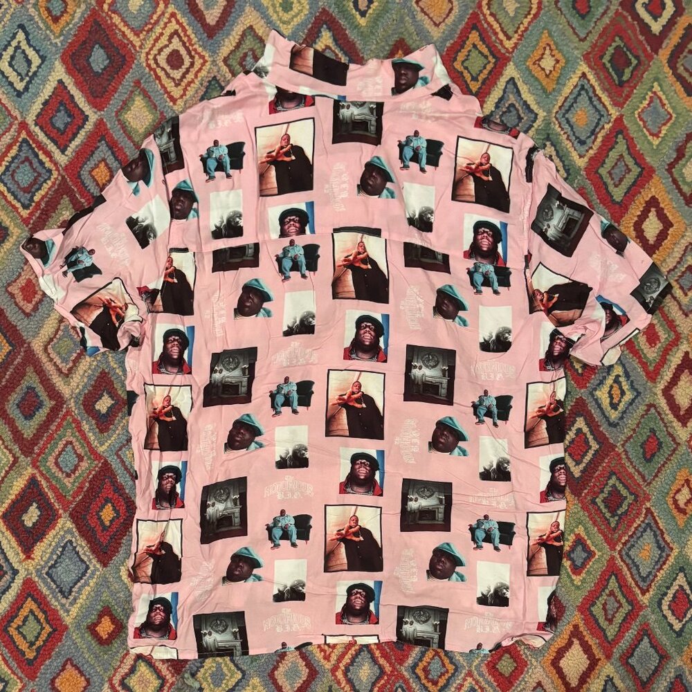 H&M XXL Pink Breathable Button-Up Shirt - Picture 2 of 3